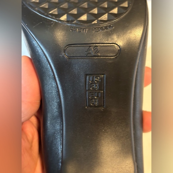 Black A2 Women’s Pump Size 9M - Picture 5 of 9